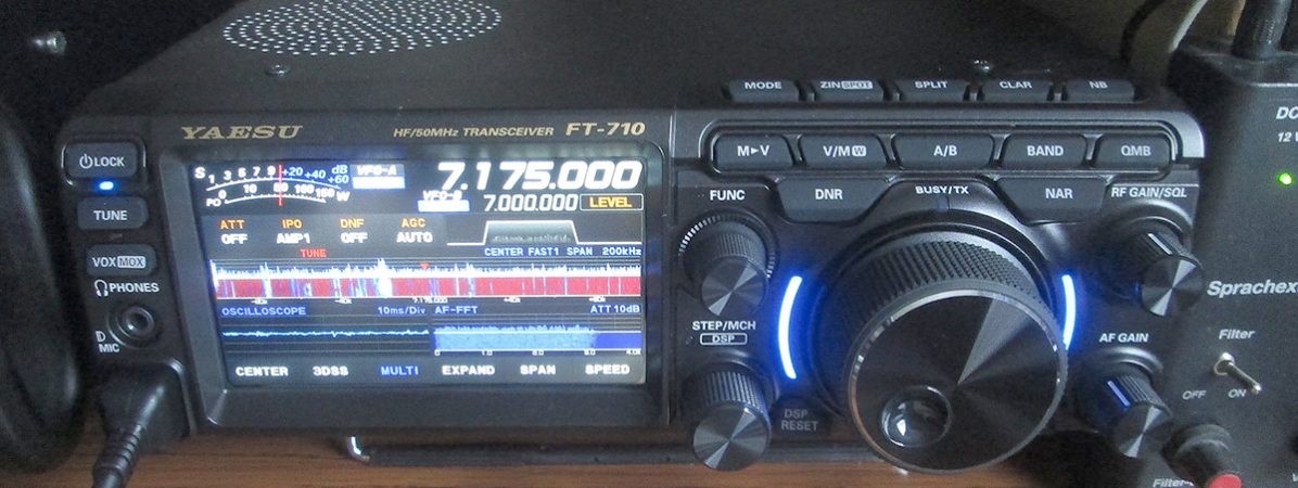 Kurzwellenfunkgerät Yaesu FT-710 bei DL0IPA